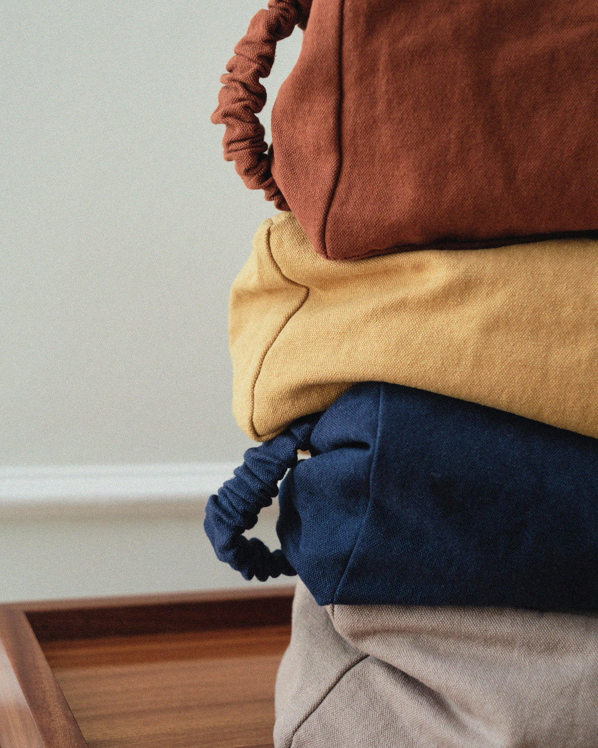 Mira Pouch / Indigo